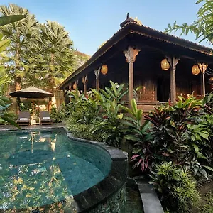 Kawan Antique Ubud